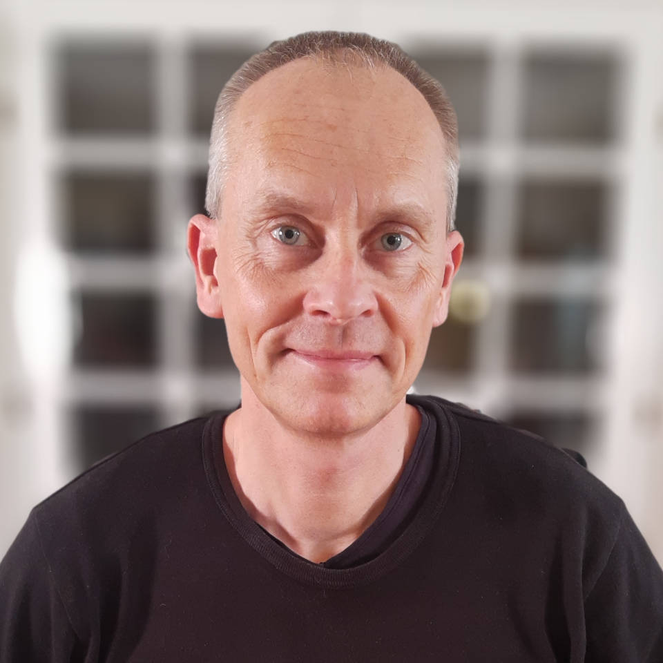 Hypnotisør og metakognitiv hypnoterapeut Kim Oechsle, Aarhus, Egå. Behandling af angst, stress, smerter, rygestop og søvnbesvær.